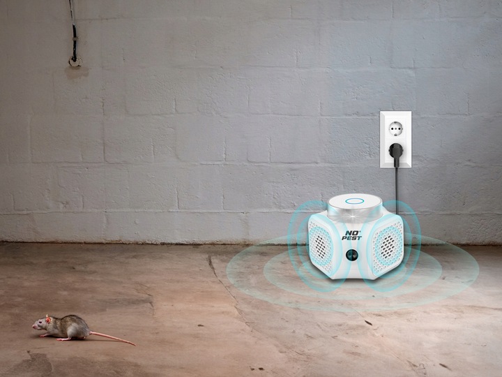 ULTRADŹWIĘKOWY ODSTRASZACZ KUN SZCZURÓW MYSZY GRYZONI NO PEST QUATTRO