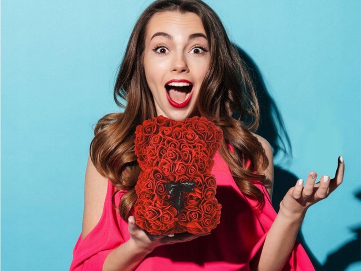 MIŚ Z PŁATKÓW RÓŻ PREZENT DUŻY PUDEŁKO ROSE BEAR RÓŻANY BUKIET KWIATÓW