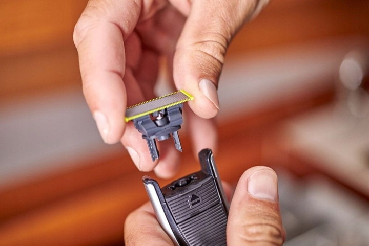 Ostrza wymienne QP240/50 do golarki Philips OneBlade 4 szt