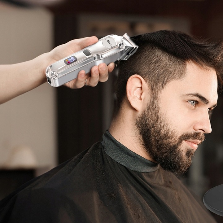 PROFESJONALNA MASZYNKA DO STRZYŻENIA BEZPRZEWODOWA WET&DRY USB ZESTAW