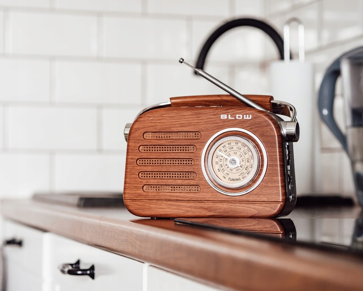 RADIO KUCHENNE RETRO PRZENOŚNE BLUETOOTH FM NA BATERIE R20 SIECIOWE