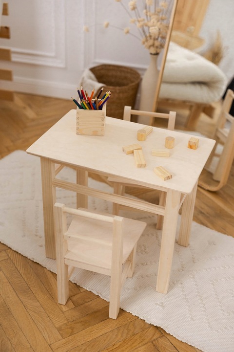 ZESTAW STÓŁ STOLIK BIURKO KRZESŁA KRZESEŁKA DLA DZIECI Z DREWNA DO POKOJU