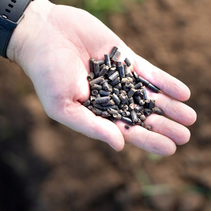 OBORNIK GRANULOWANY KURZY 19kg NATURALNY NAWÓZ ORGANICZNY 31L EKO