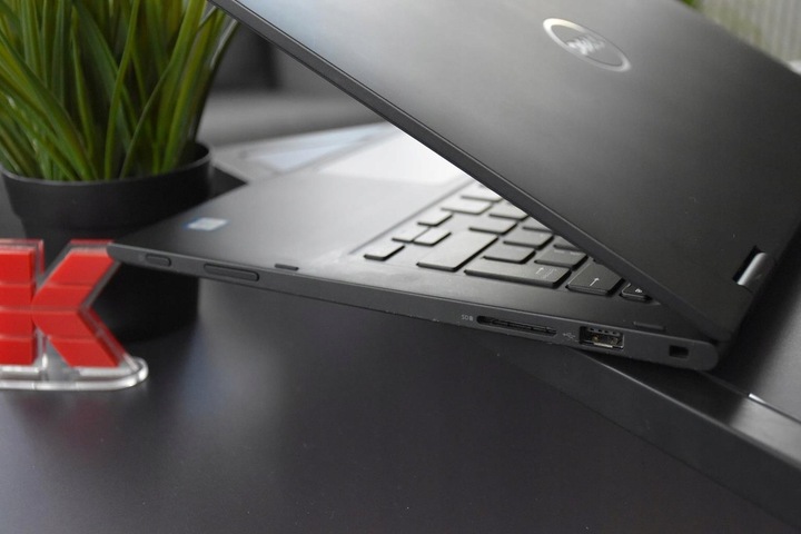 Dotykowy Dell Latitude 3390 2in1 | i5-8250U 8GB 256GB SSD | Windows 11