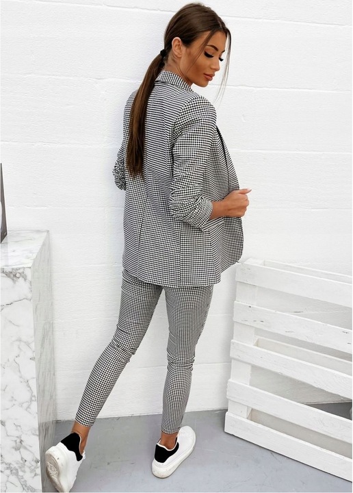 KOMPLET DAMSKI GARNITUR W KRATĘ ŻAKIET I SPODNIE L