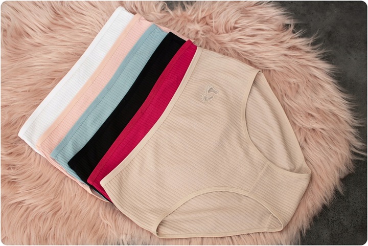 Majtki Bawełniane Damskie Z Wysokim Stanem Figi Prążkowane Wielopak 3XL