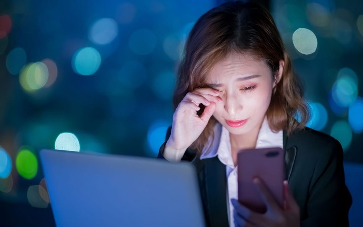 FILTR 15,6" ŚWIATŁA NIEBIESKIEGO DO LAPTOPA NA EKRAN.OCHRONA OCZU.MATOWY