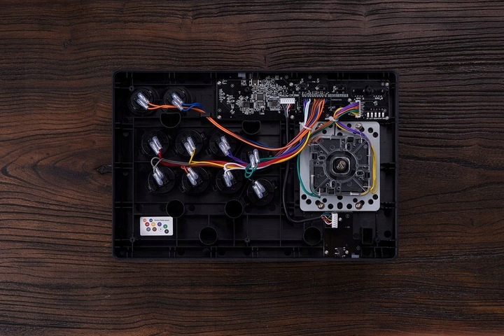 Joystick 8BitDo Arcade Stick Black Xbox One X|S PC 2.4G BT USB Czarny