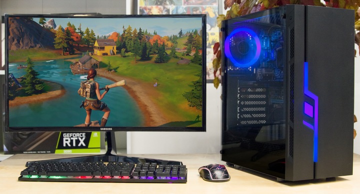 KOMPUTER GAMINGOWY CORE i7 3,8 GHz GeForce 16GB RAM 512GB SSD Wi-Fi Windows