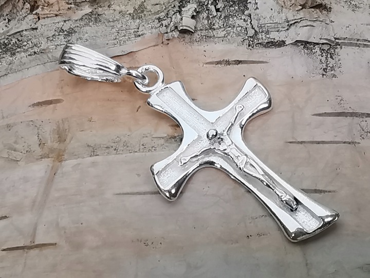 SREBRNY KRZYŻYK z JEZUSEM KRZYŻYK z PASYJKĄ