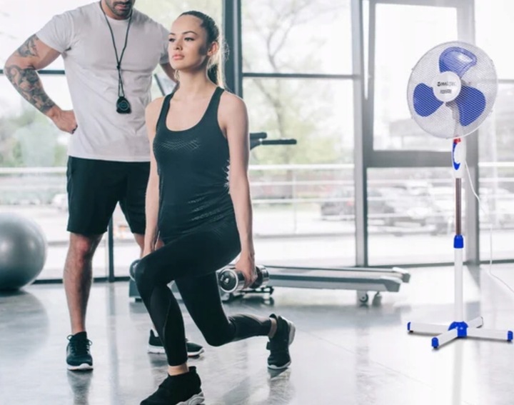 Biurowy WENTYLATOR STOJĄCY WIATRAK PODŁOGOWY CICHY MOCNY REGULACJA OSCYLACJ