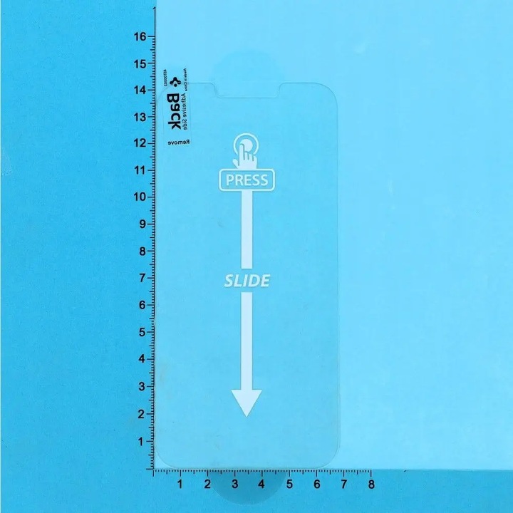 SZKŁO HARTOWANE SPIGEN GLAS.TR SLIM IPHONE 13 / 13 PRO / 14