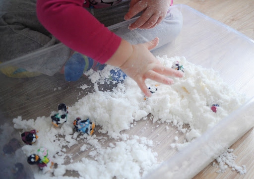 Sztuczny śnieg sypki w drobne płatki do dekoderacji bardzo realistyczny 1 L