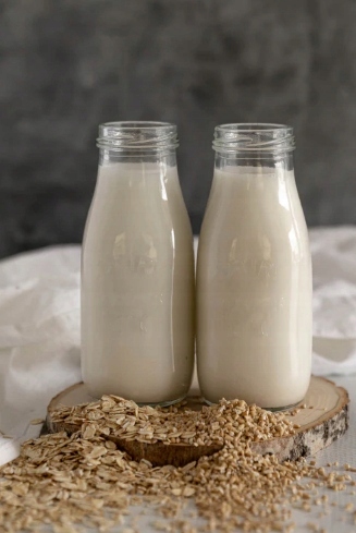 KUVINGS EVO820 PLUS WYCISKARKA WOLNOOBROTOWA DO SOKÓW Z OWOCÓW WARZYW