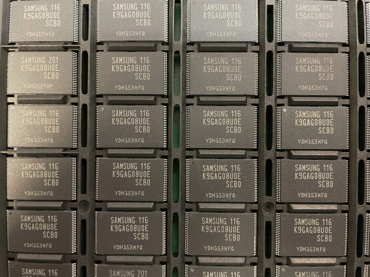 MODUŁ UKŁAD SAMSUNG K9GAG08U0E SCB0 NAND FLASH