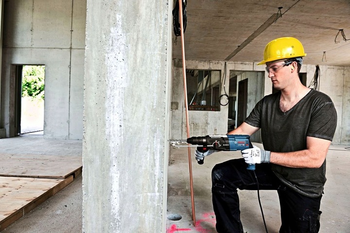 MŁOTOWIERTARKA GBH 2-28 F BOSCH