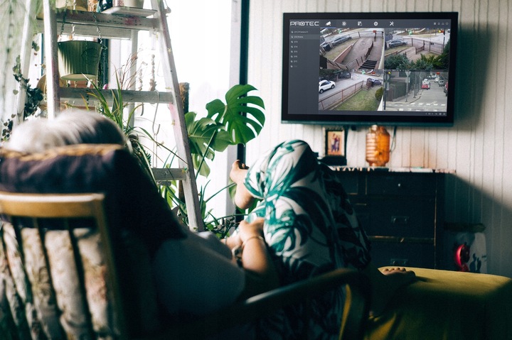 PREMIUM MONITORING DOMU FIRMY PODWÓRKA 6 KAMER 4K 8MPX CZARNE 24/7