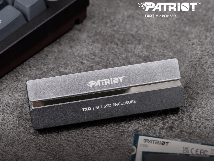 DYSK ZEWNĘTRZNY SSD 1TB M.2 NVME W ALUMINIOWEJ OBUDOWIE SZYBKI 1000MB/s