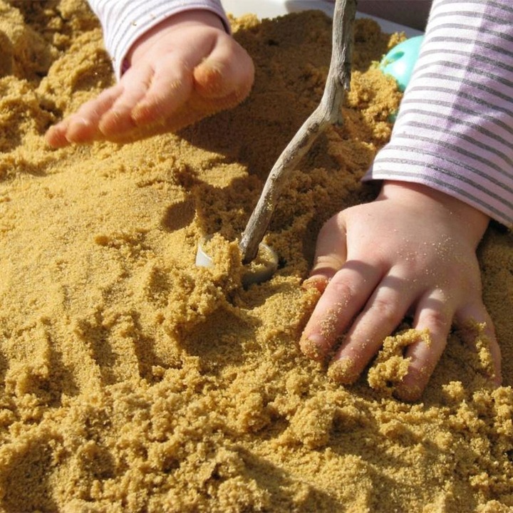 PIASEK DO PIASKOWNICY 20KG PIACH CZYSTY DLA DZIECI SUCHY DO OGRODU