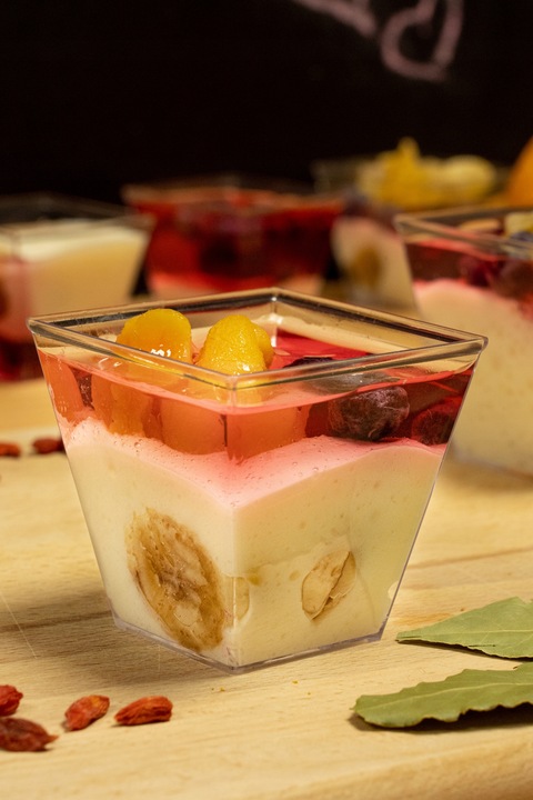 Pucharki Kwadratowe do Deserów 120ml 50szt na Przekąski Desery Pojemniki