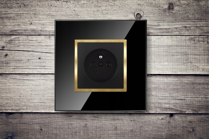 GNIAZDKO POJEDYNCZE Z BOLCEM CZARNE ZŁOTE W RAMCE SZKLANEJ KONTAKT