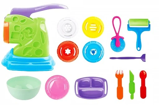 CIASTOLINA DUŻY ZESTAW Z MASZYNKĄ DO MAKARONU