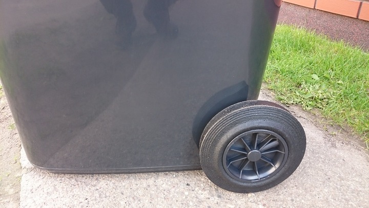 POJEMNIK KOSZ KUBEŁ 240L NA ŚMIECI ODPADY ZIELONY