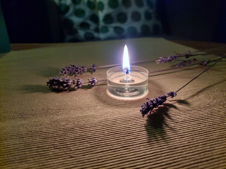 Podgrzewacz Tealighty sojowe bezzapachowe w przezroczystej osłonie -