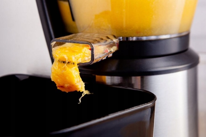 WYCISKARKA WOLNOOBROTOWA DO SOKÓW PIONOWA PJ400 400W ELDOM