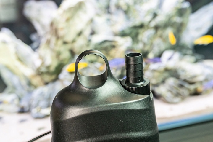 INVITAL pompa z dolnym wlotem 2500 l/h 3m