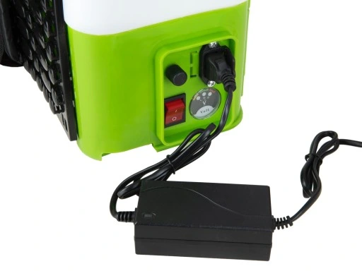 Plecakowy opryskiwacz akumulatorowy 16l + 4 dysze