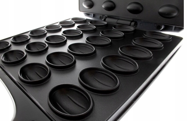 OPIEKACZ ELEKTRYCZNY DO ORZESZKÓW CIASTEK 24 SZT