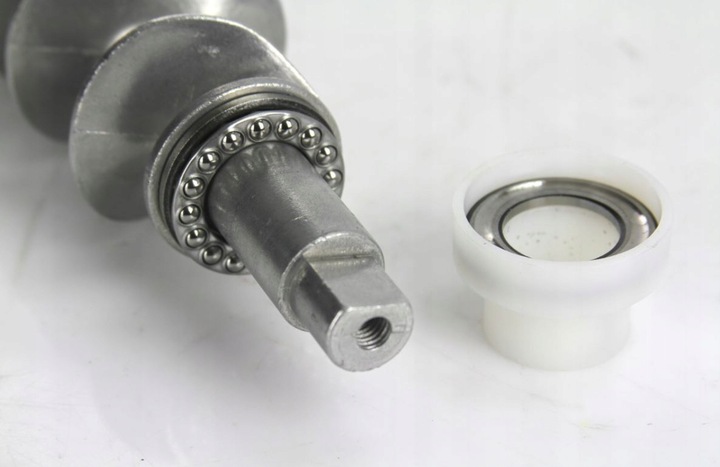 MASZYNKA DO MIELENIA MIĘSA Z KOŁEM NADZIEWARKA 22