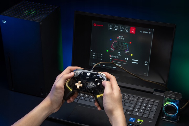 Kontroler Pad przewodowy GameSir K1 Kaleid Flux GamePad LED do Xbox PC