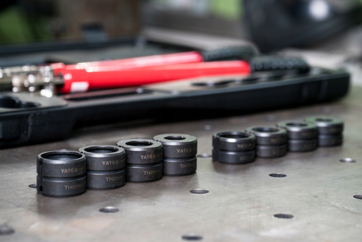 PRASKA RUR PEX-AL TH+U NOŻYCE KALIBRATOR SPRĘŻYNA