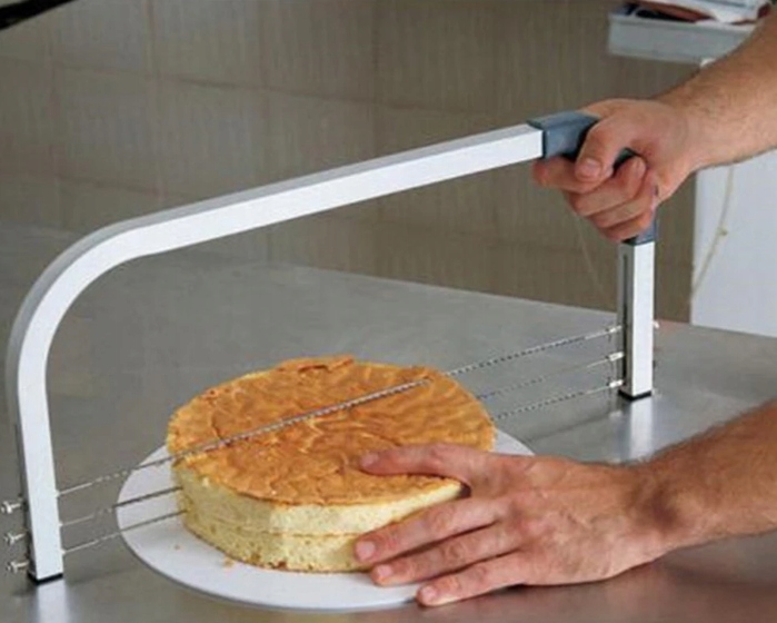 NÓŻ DO CIĘCIA TORTU CIASTA BISZKOPTU STRUNA 3 REGULOWANE OSTRZA