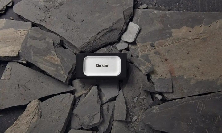 Dysk przenośny SSD Kingston 1000GB SSD XS2000