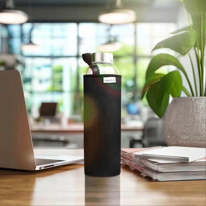 Szklana butelka AquaFloow z etui 700ml bidon szklany na wodę napoje