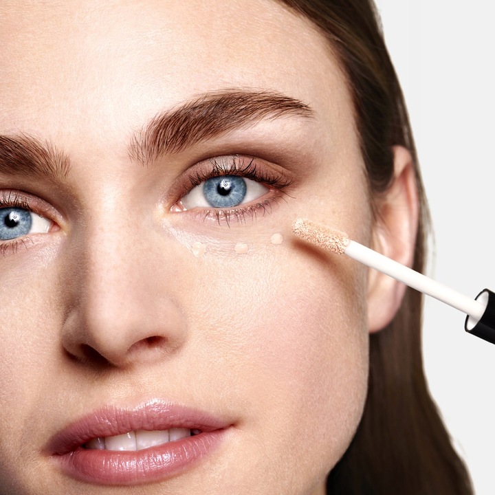 Oriflame Light Beige Neutral Korektor THE ONE Everlasting Sync