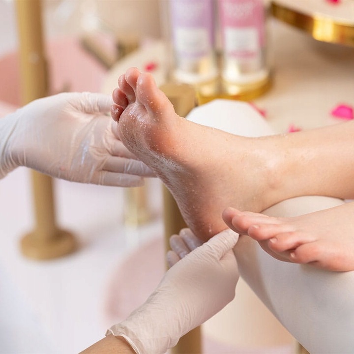 Peeling do stóp Solno cukrowy wygładzający Pharm Foot SCRAPER 200g