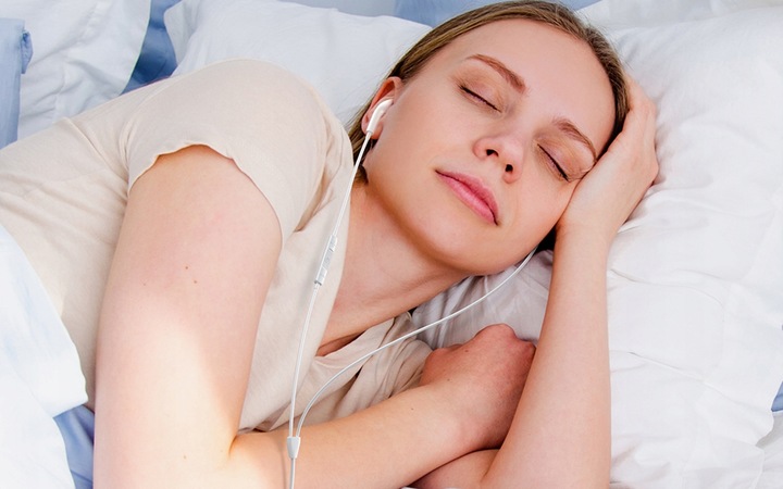 BASEUS SŁUCHAWKI PRZEWODOWE DOUSZNE USB-C TYPE-C Z MIKFROFONEM I REGULACJĄ