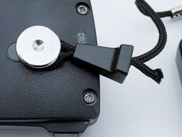 UCHWYT DO MIKROFONU WIESZAK Gear Keeper smycz USA