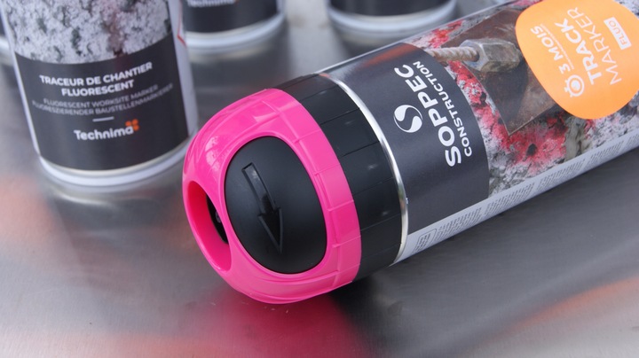 Farba geodezyjna spray SOPPEC TRACK MARKER FLUO 12szt. do znakowania