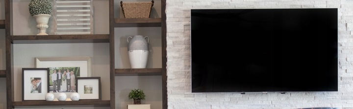 MOCNY UCHWYT WIESZAK DO TV LCD TELEWIZORA ŚCIENNY 10"-43" UNIWERSALNY