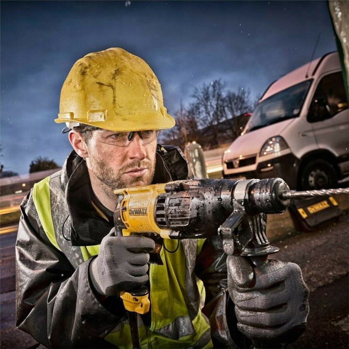 Młotowiertarka 710W SDS-Plus 2,0 J + walizka DeWALT D25033K