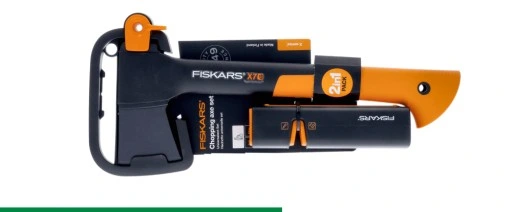 Siekiera Fiskars z ostrzałką ciesielska X7 XS do łupania drewna toporek