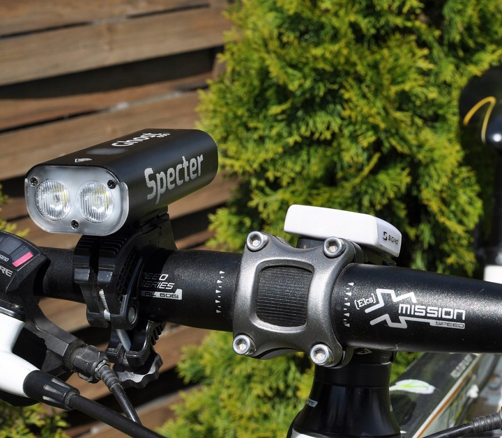 Oświetlenie rowerowe zestaw lampek rowerowych Specter Ghost 650 + tył USB C