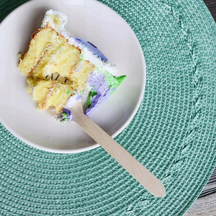 Zestaw drewnianych jednorazowych sztućców ekologicznych noże widelce