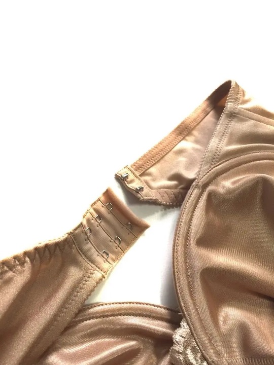 Biustonosz minimizer Triumph Ladyform Soft W X 75G