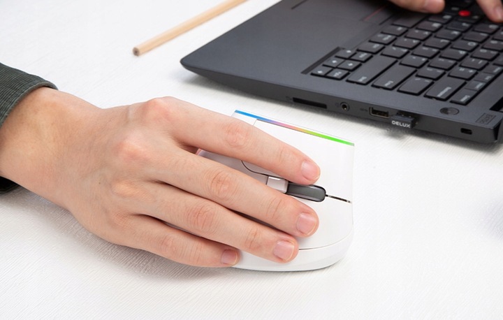 Bezprzewodowa Mysz Pionowa Delux M618c Ergonomiczna Myszka 2.4g Rgb 1600dpi